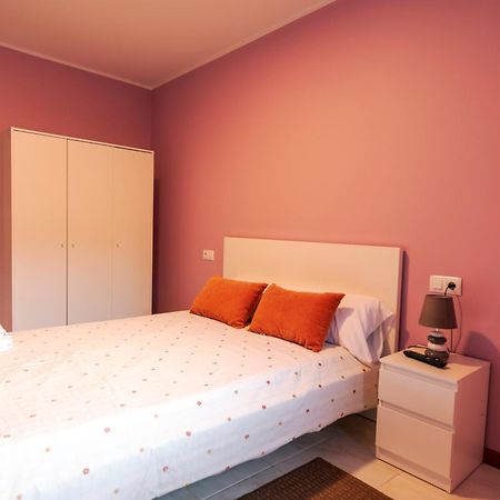 Vila A Bruxina De Toldaos Pantón Exteriér fotografie